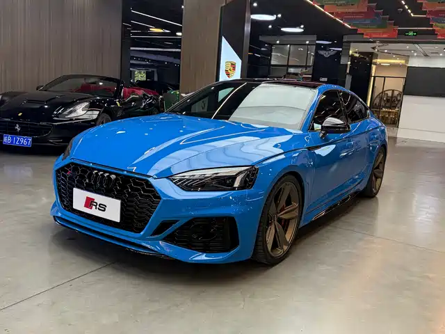 AUDI  RS 5 2021