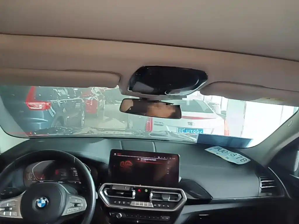 BMW X3 — миниатюра 18