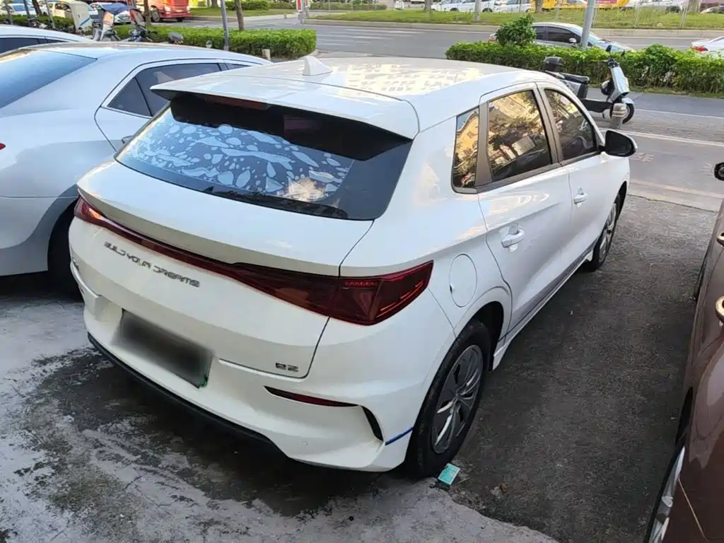 BYD e2 — миниатюра 7