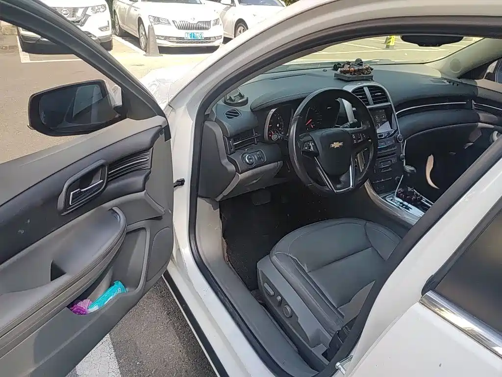 Chevrolet Malibu — миниатюра 12
