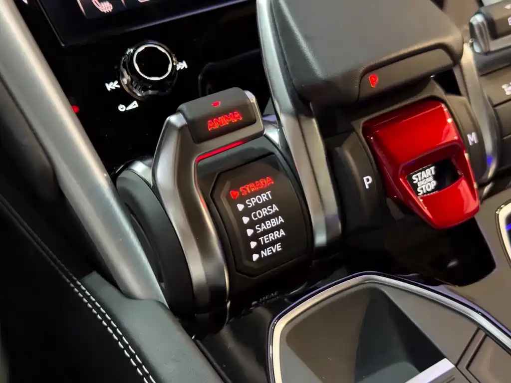 Lamborghini Urus — миниатюра 10