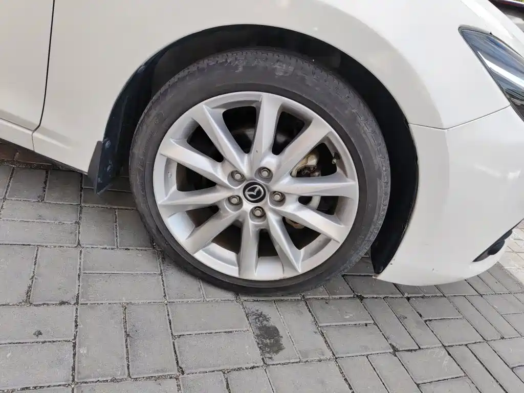 Mazda 3 Axela — миниатюра 24