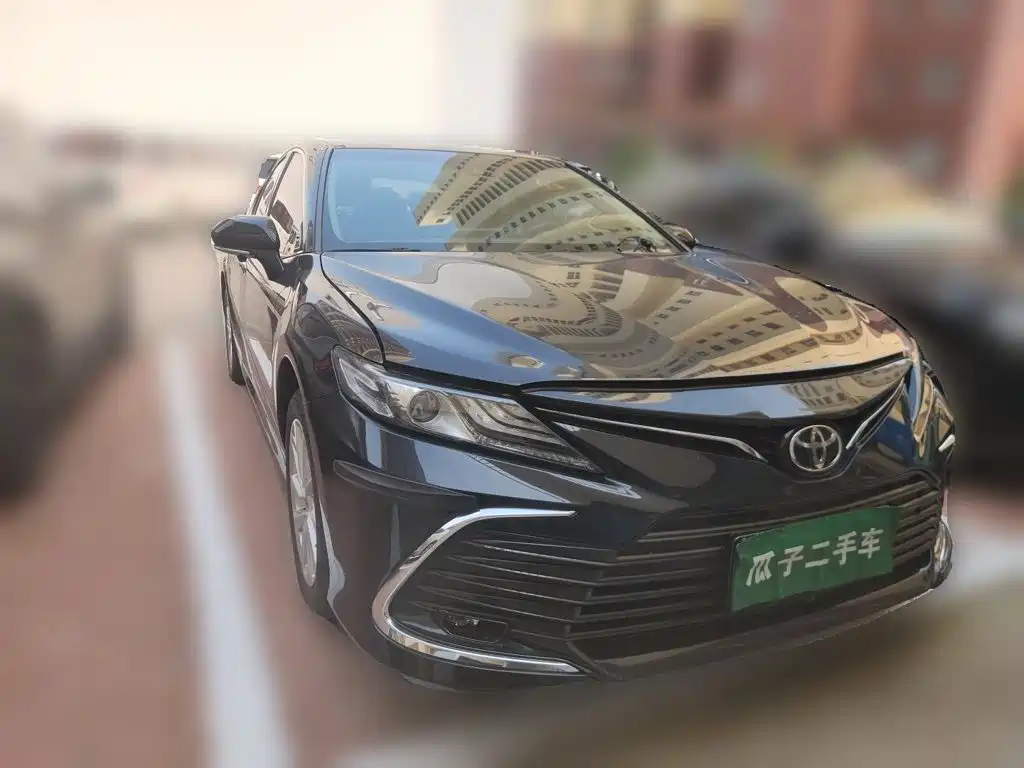Toyota Camry — миниатюра 23