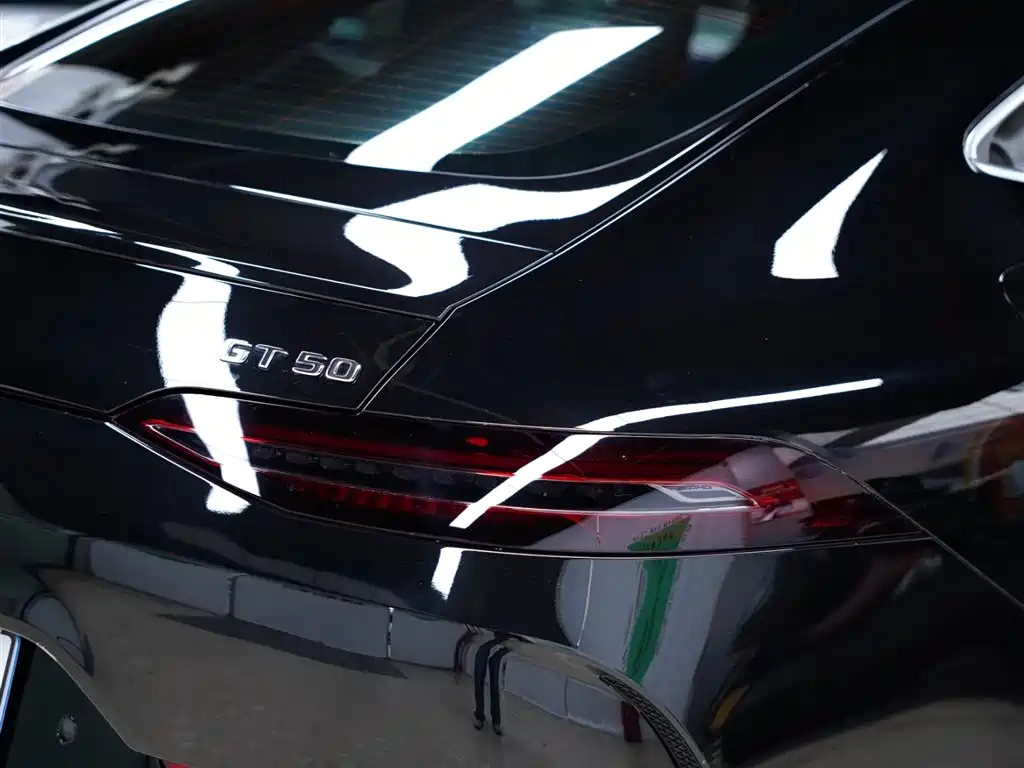 MERCEDES-BENZ AMG GT