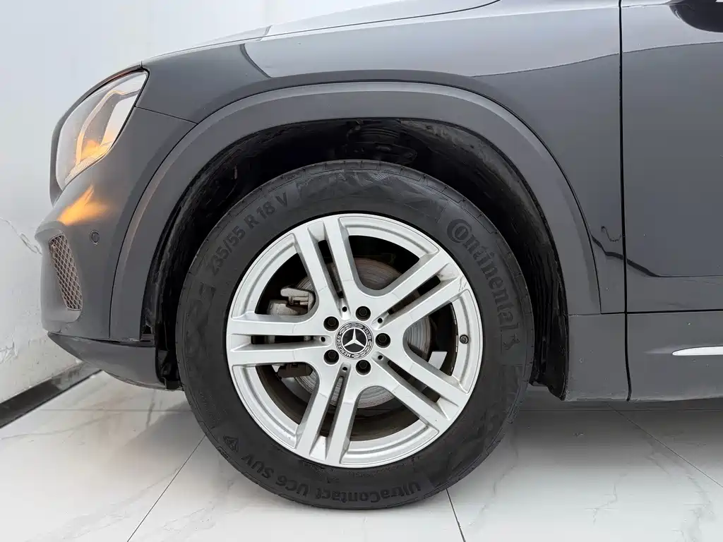 Mercedes-Benz GLB — миниатюра 7
