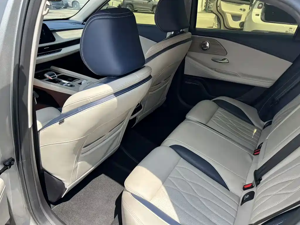 Chery Arrizo 8 — миниатюра 10