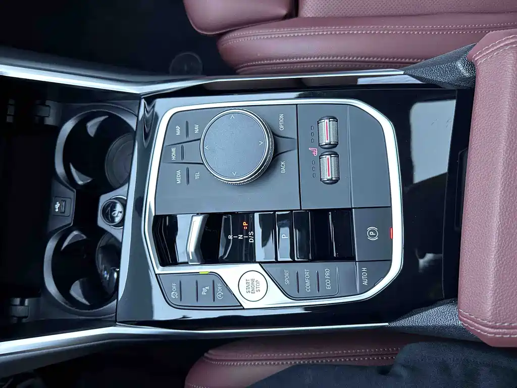 BMW 3 Series — миниатюра 14