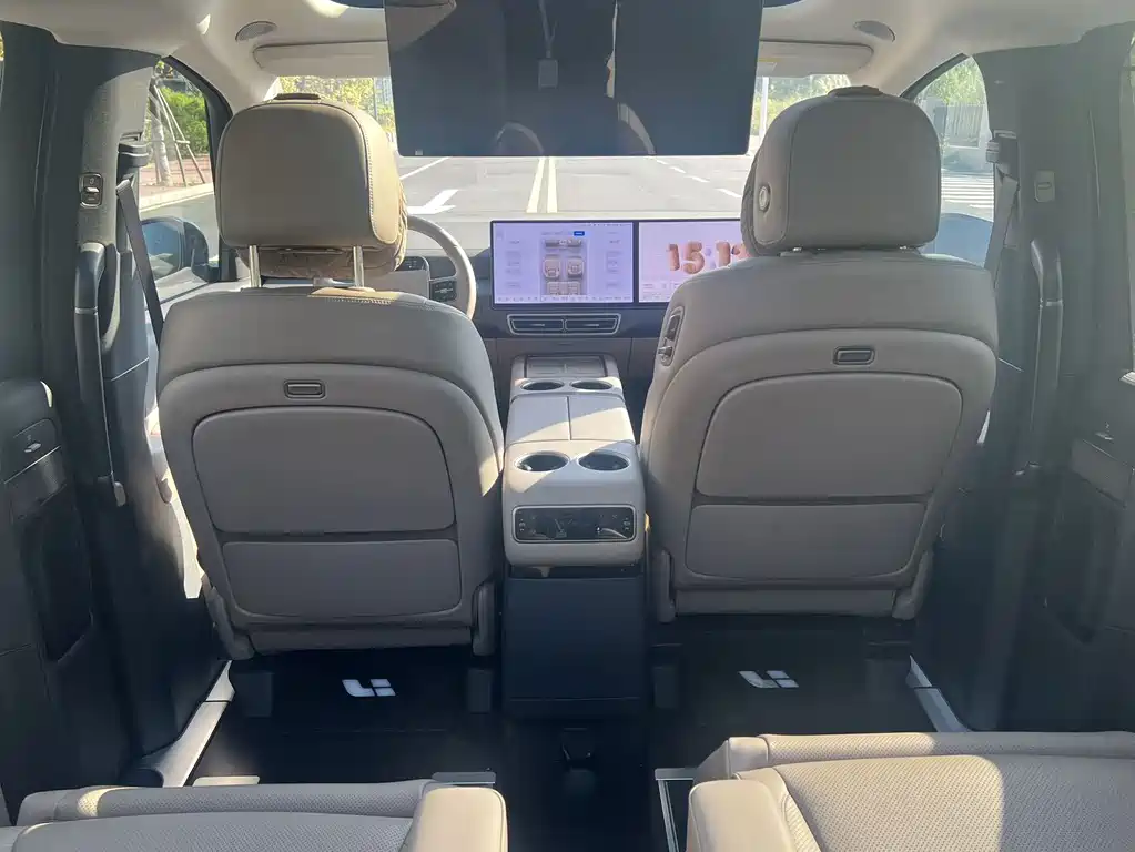 Li Auto Li MEGA — миниатюра 7