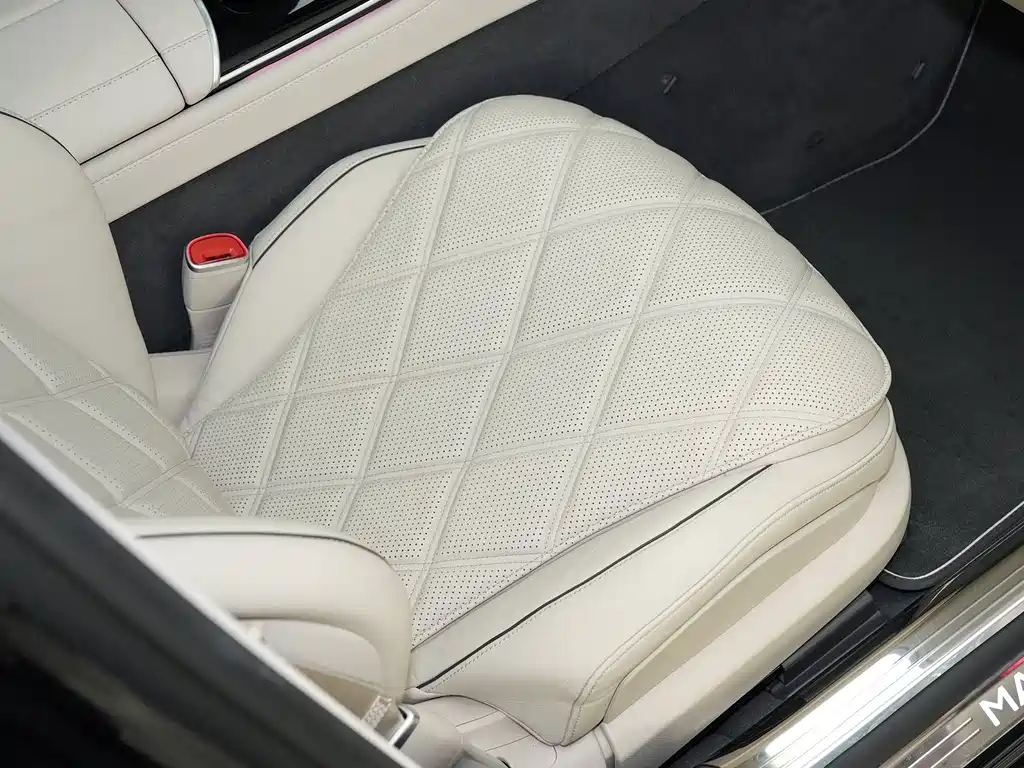 Mercedes-Benz S-Class — миниатюра 22
