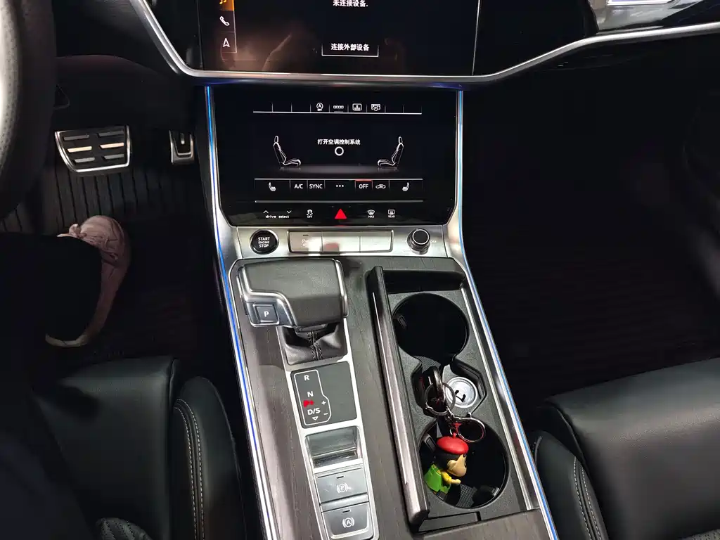 Audi A6L 2025 45 TFSI quattro + Premium