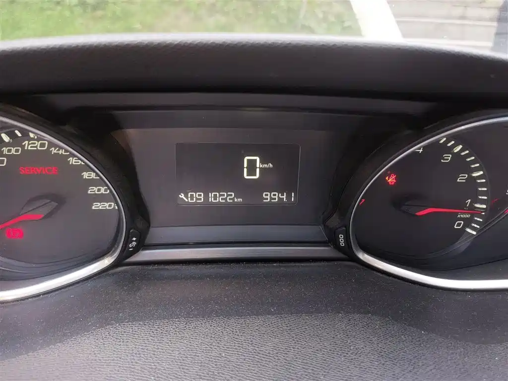 PEUGEOT  308S