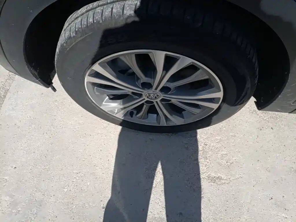 Buick Envision Plus — миниатюра 23