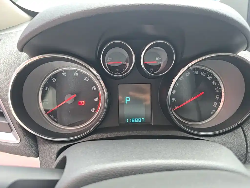 Buick Encore — миниатюра 12
