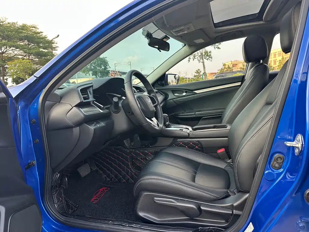 Honda Civic — миниатюра 7