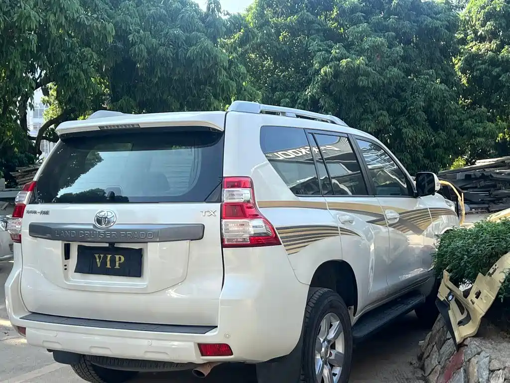 Toyota Prado — миниатюра 8