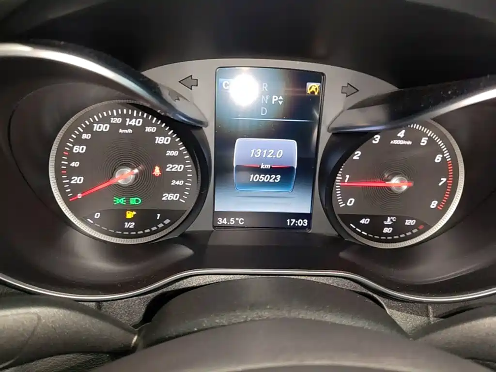 Mercedes-Benz C-Class — миниатюра 12