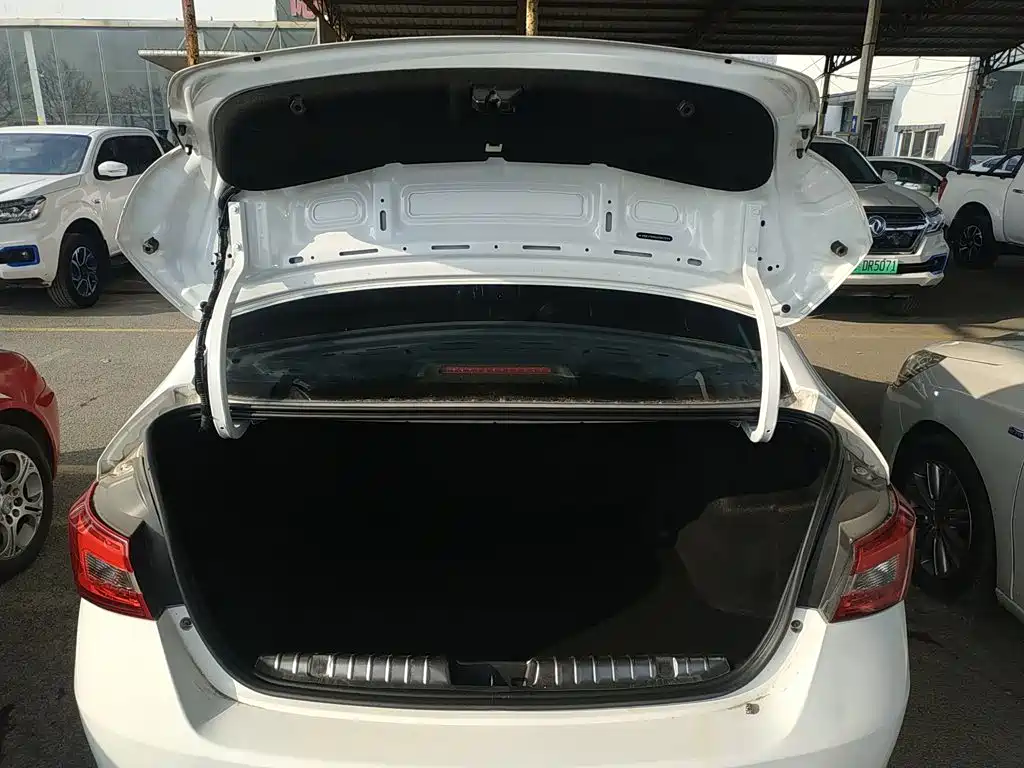 Chery Arrizo 5 — миниатюра 19
