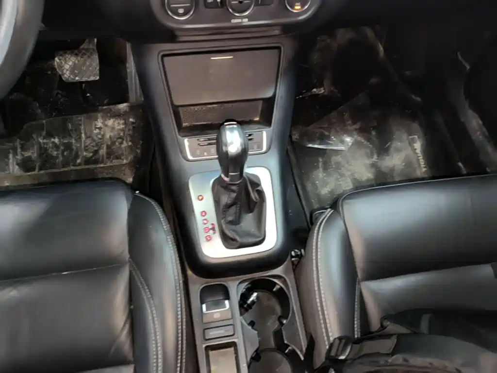 Volkswagen Tiguan — миниатюра 14