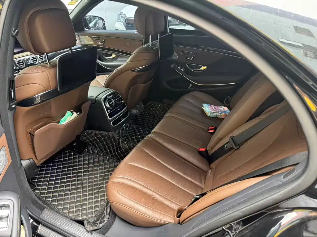 Mercedes-Benz S-Class — миниатюра 12