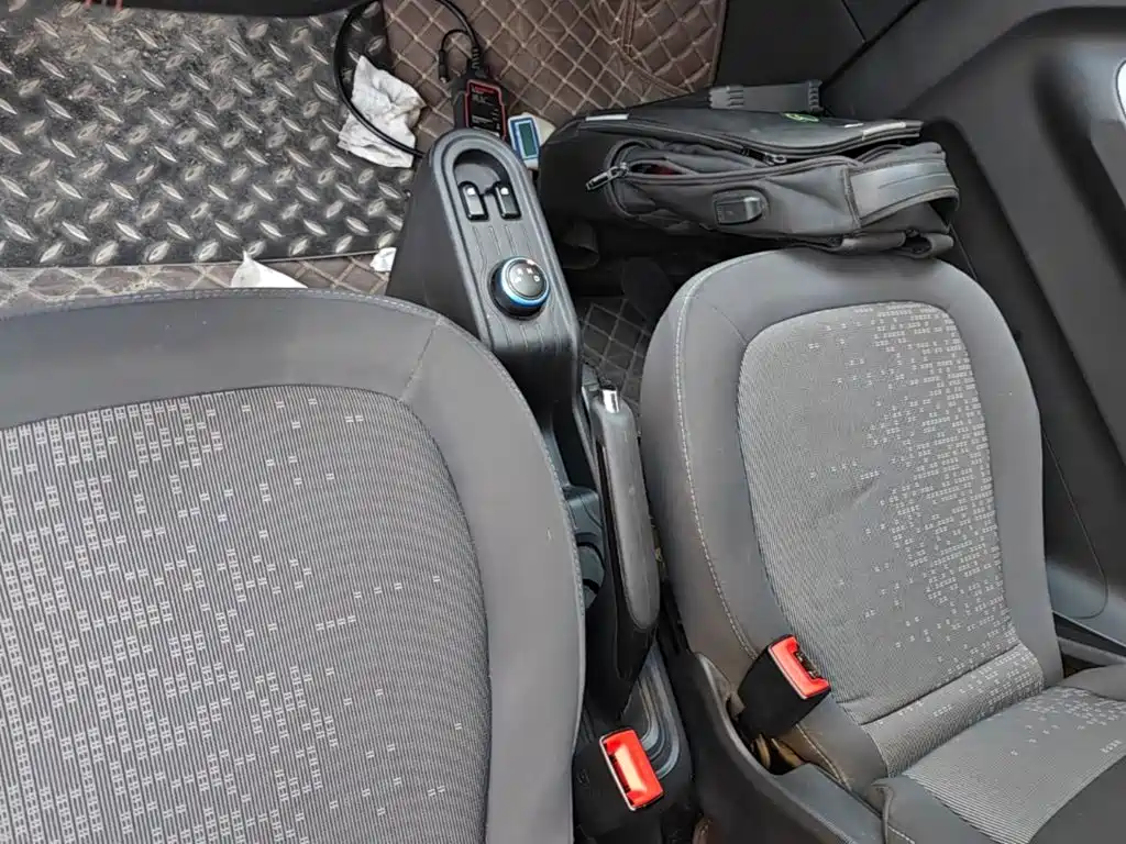 Wuling MINIEV — миниатюра 14