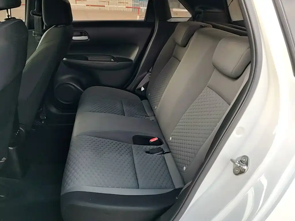 Honda Fit — миниатюра 17