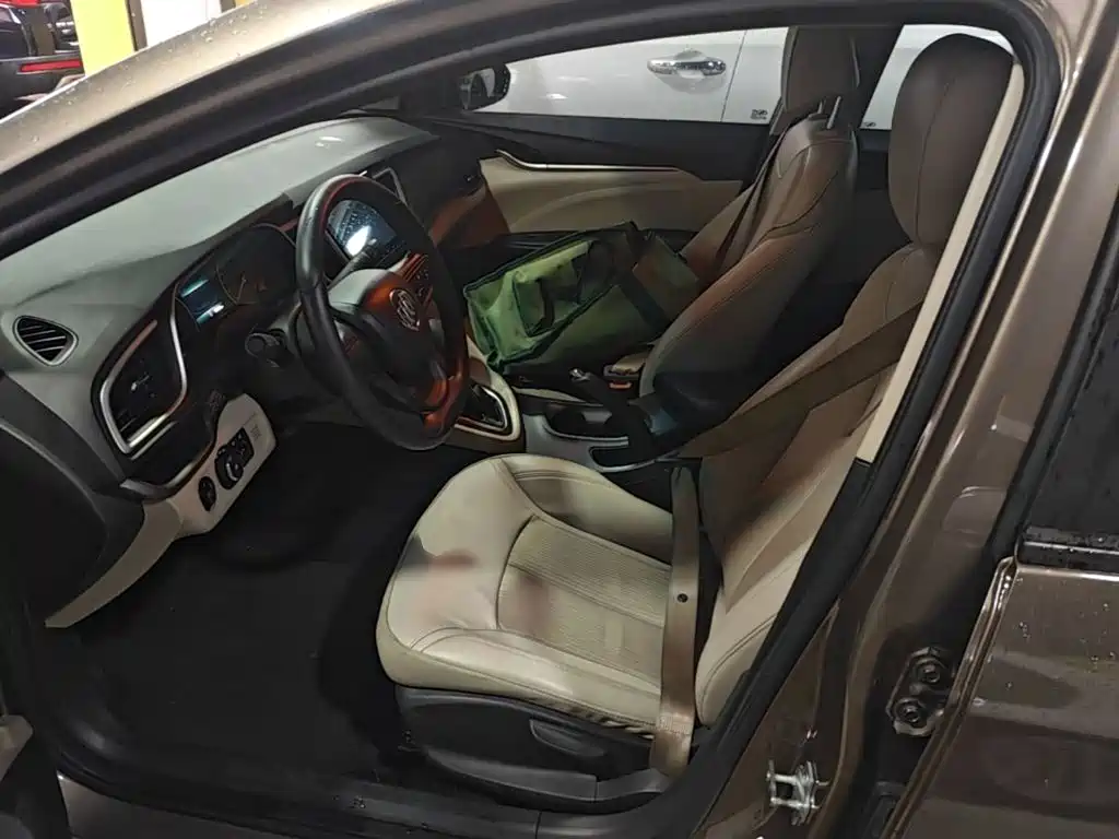 Buick Excelle — миниатюра 15