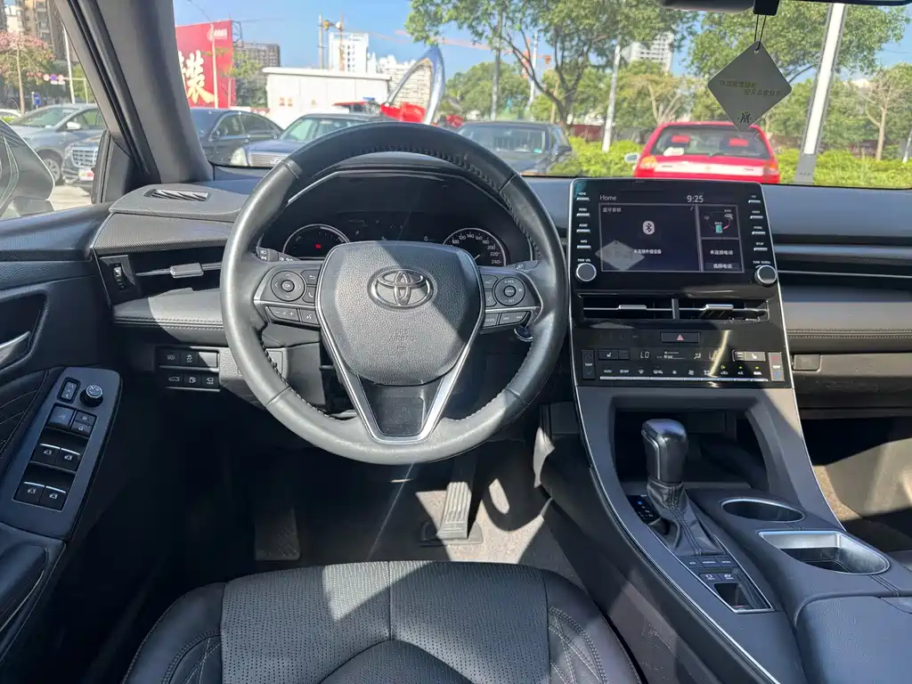 Toyota Avalon — миниатюра 17