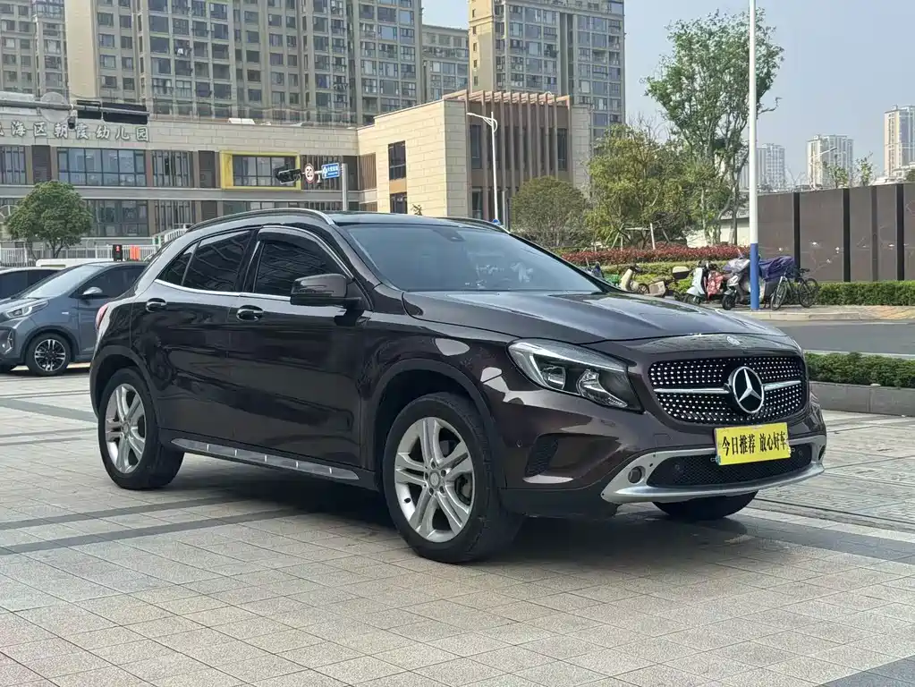 Mercedes-Benz GLA — миниатюра 6