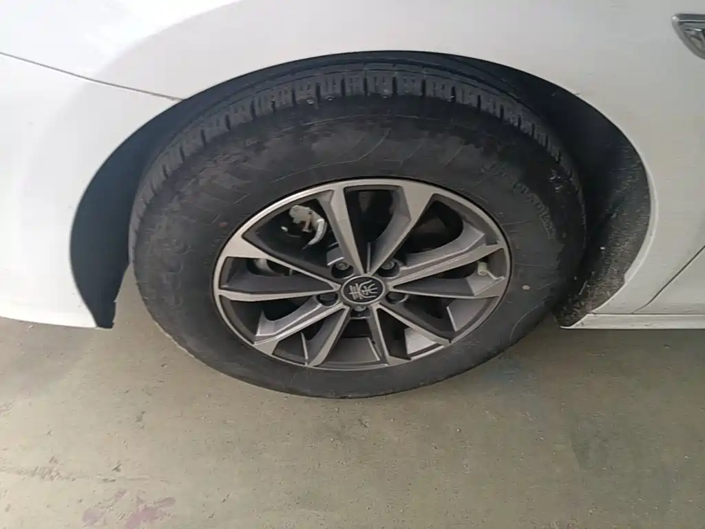 BYD Qin PLUS — миниатюра 23