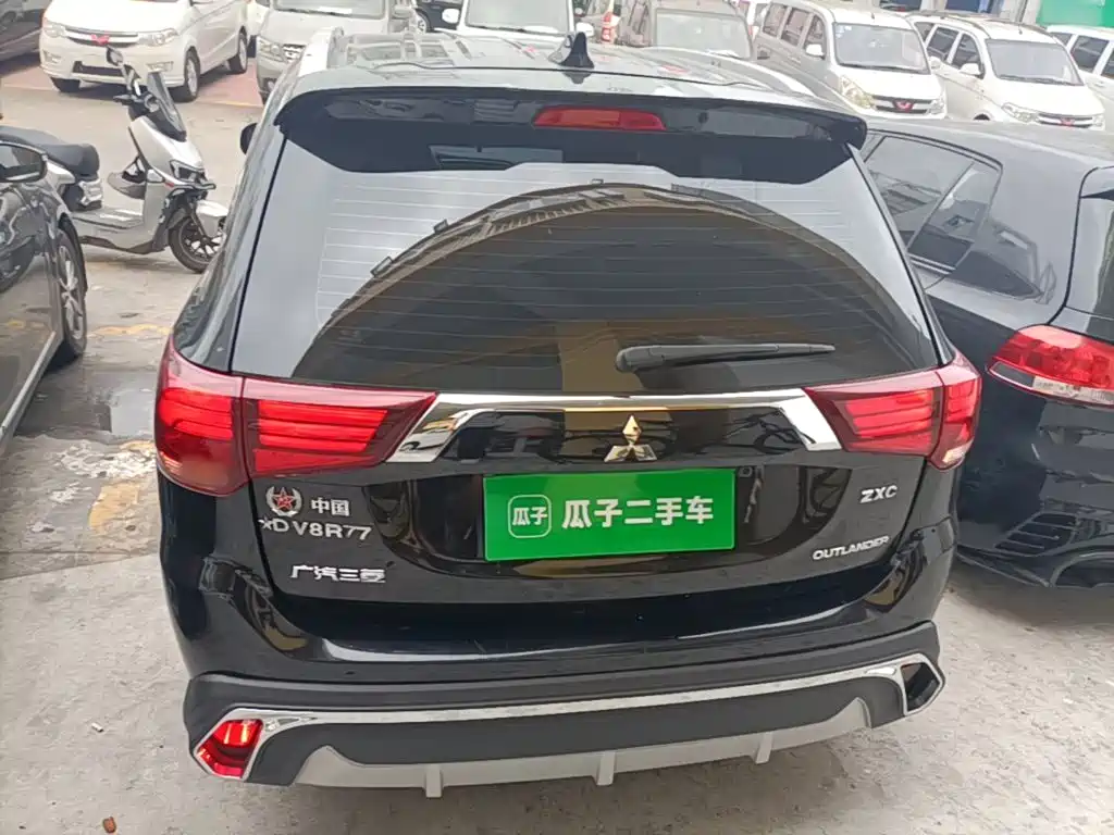Mitsubishi Outlander 2019 2.0L Enjoy 7 мест VI