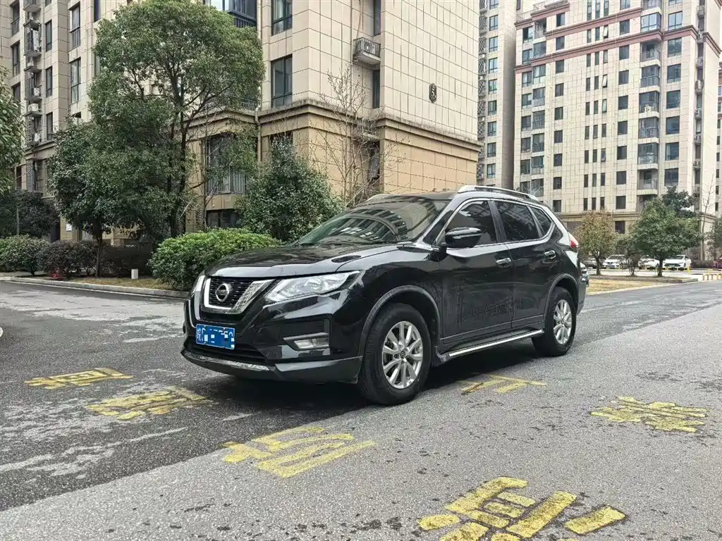NISSAN QIJUN