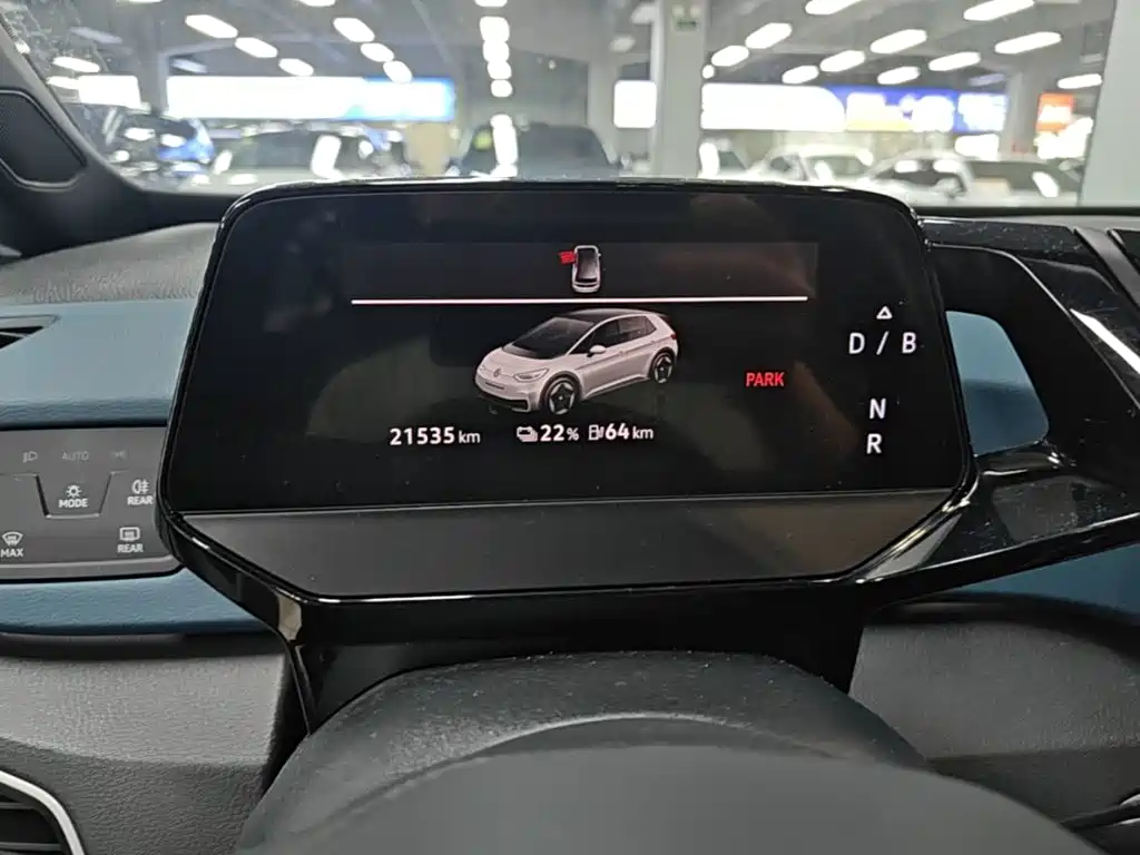Volkswagen ID.3 — миниатюра 12
