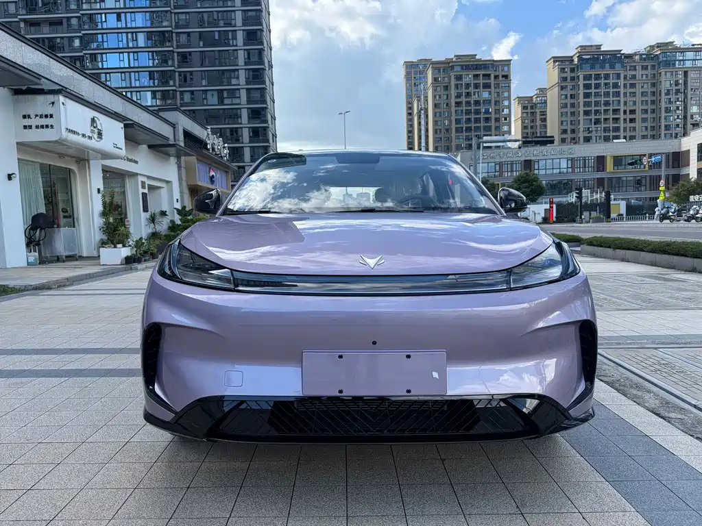 ARCFOX Beta T1 — миниатюра 2