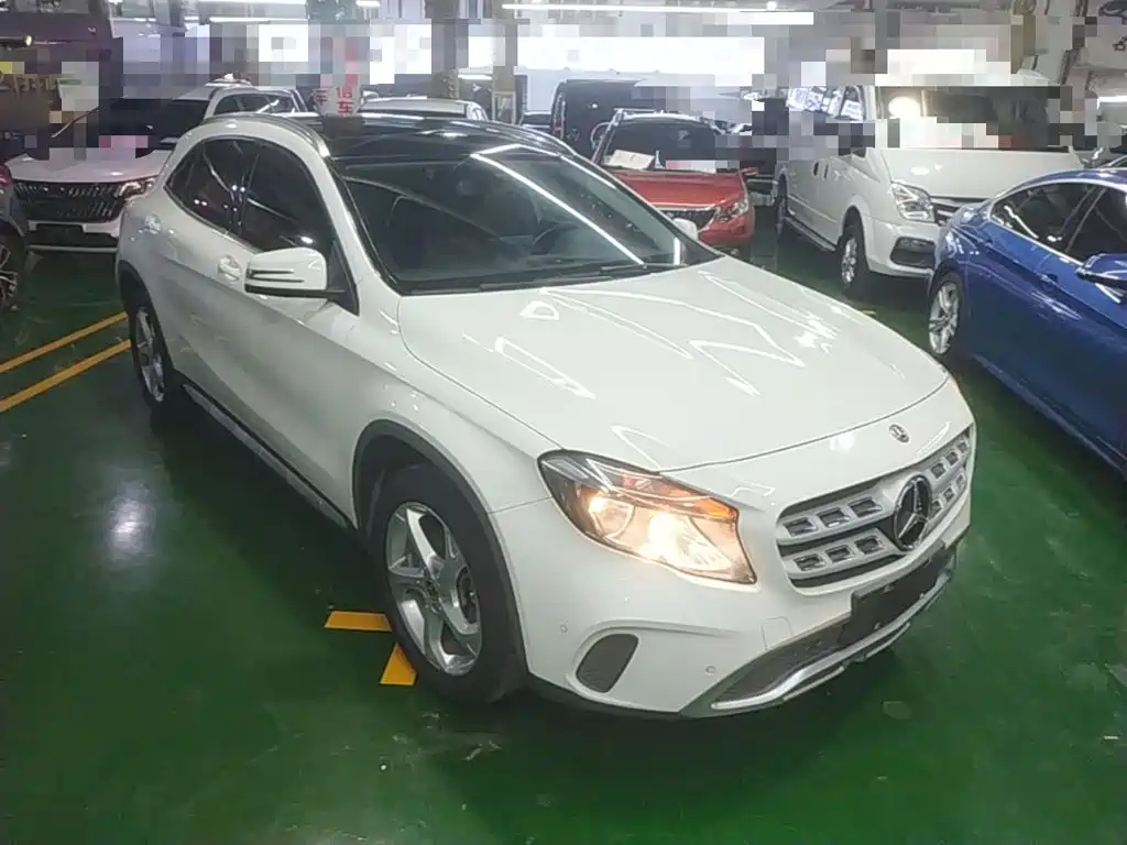 Mercedes-Benz GLA — миниатюра 4