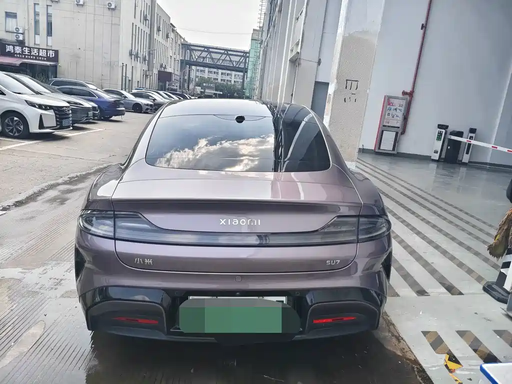 Xiaomi SU7 — миниатюра 23