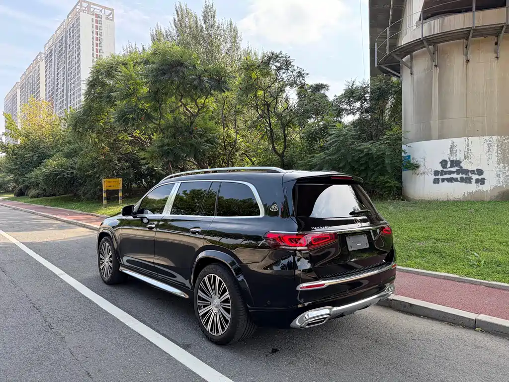 Mercedes-Benz GLS — миниатюра 4