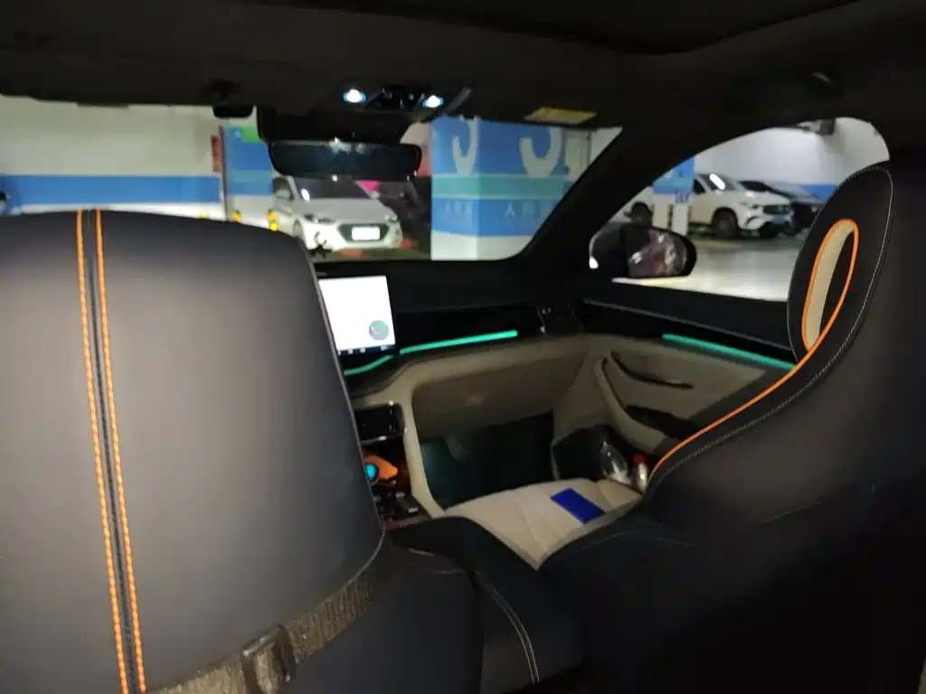 BYD PLUS New Energy — миниатюра 14