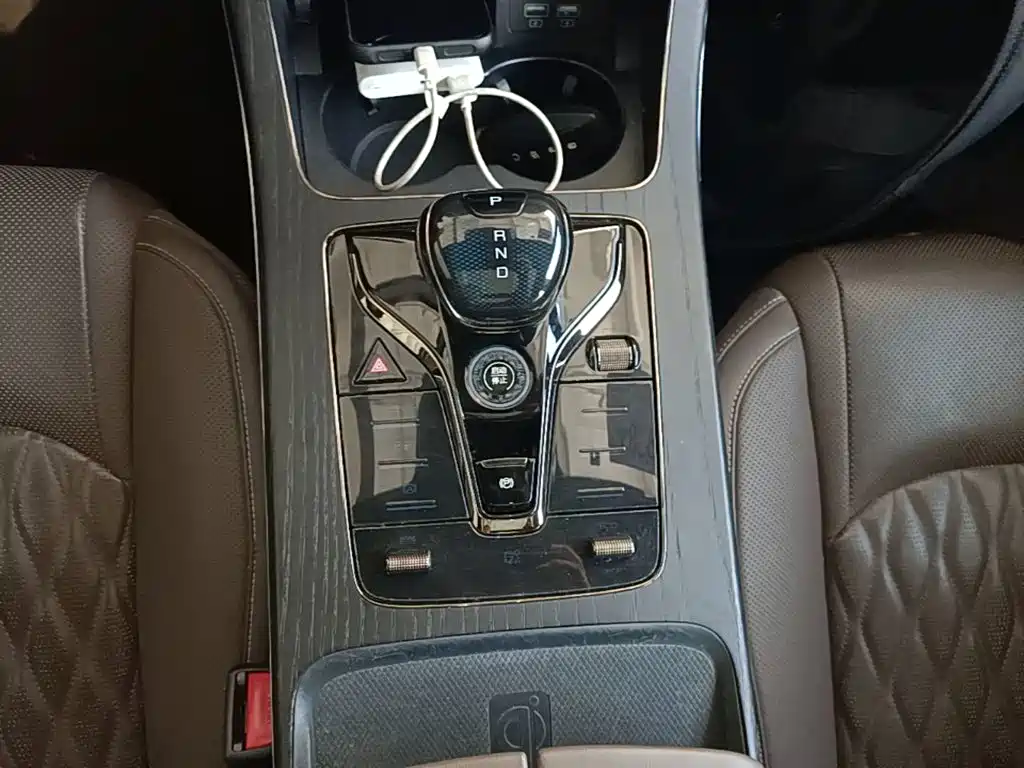 BYD Han — миниатюра 14