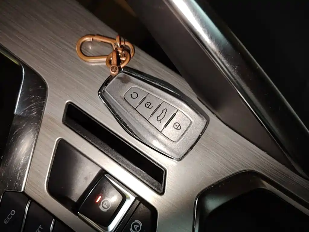 Geely Binyue — миниатюра 9