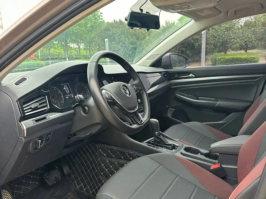 Volkswagen Bora — миниатюра 8
