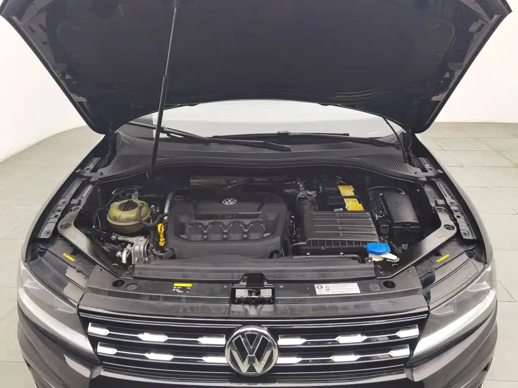 Volkswagen Tiguan L — миниатюра 6