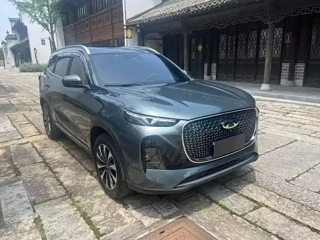 2025 Chery Tiggo 8 Pro