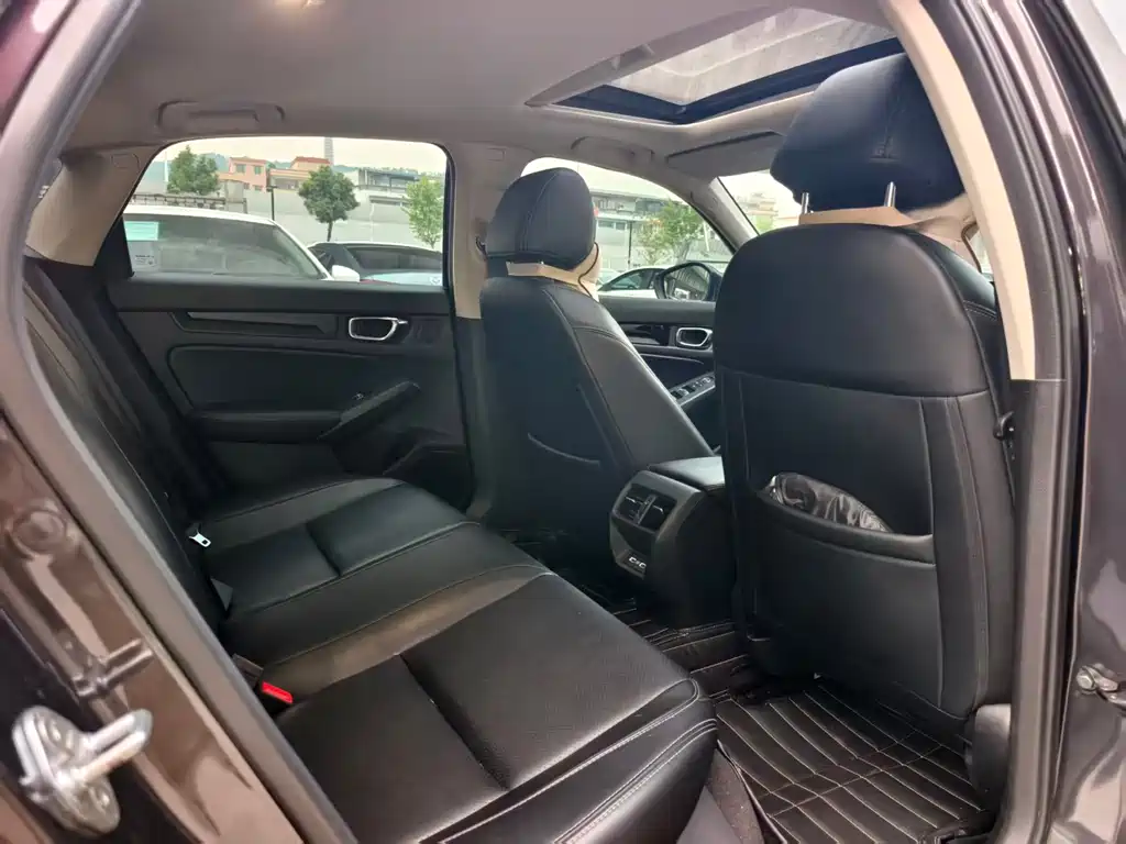 Honda Integra — миниатюра 9