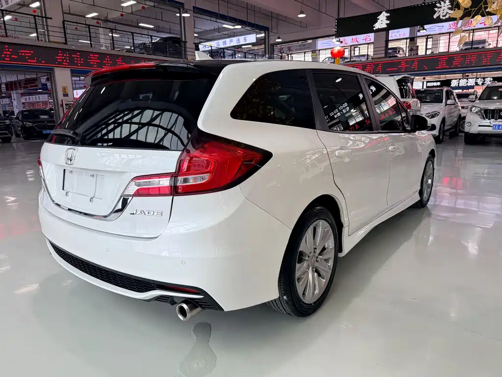 Honda Jade — миниатюра 13