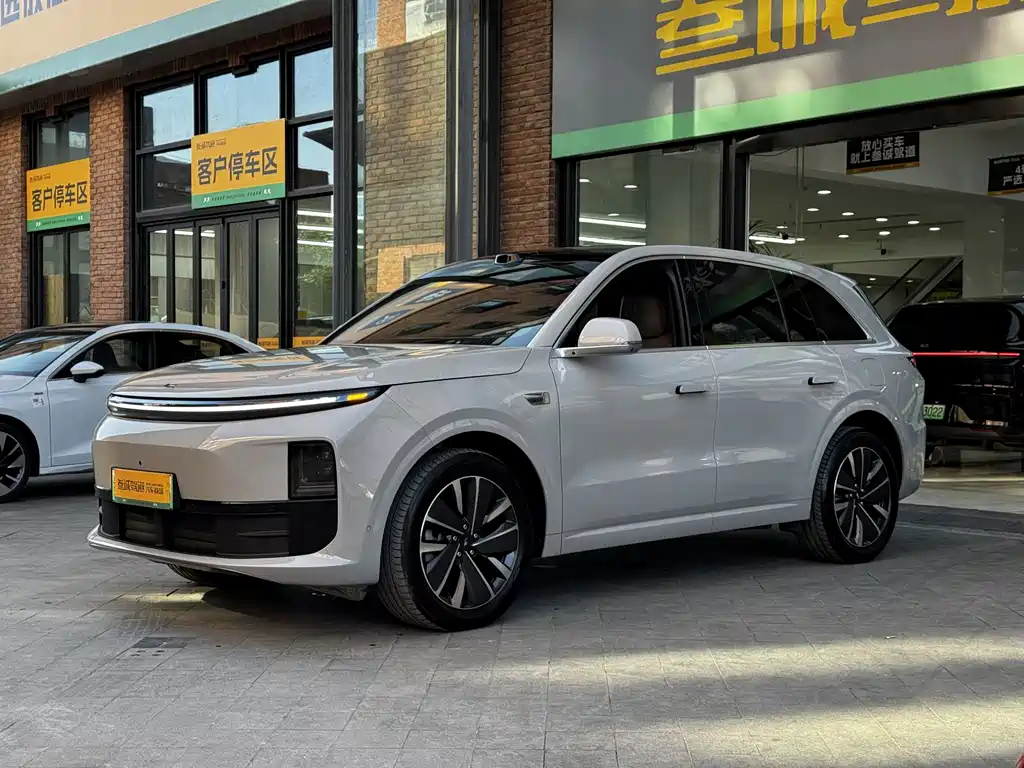 Li Auto IDEAL L6