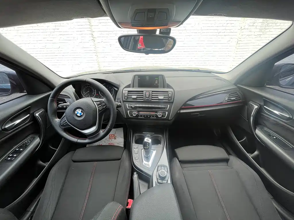 BMW 1 Series (Import) — миниатюра 10