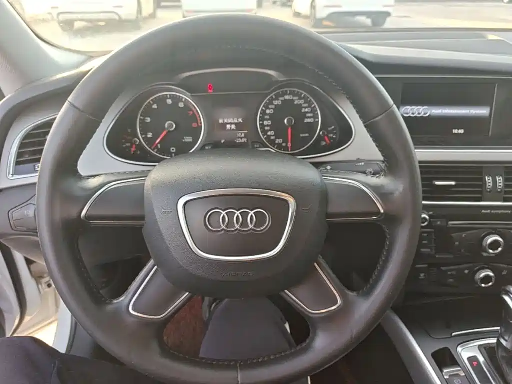 Audi A4L — миниатюра 7