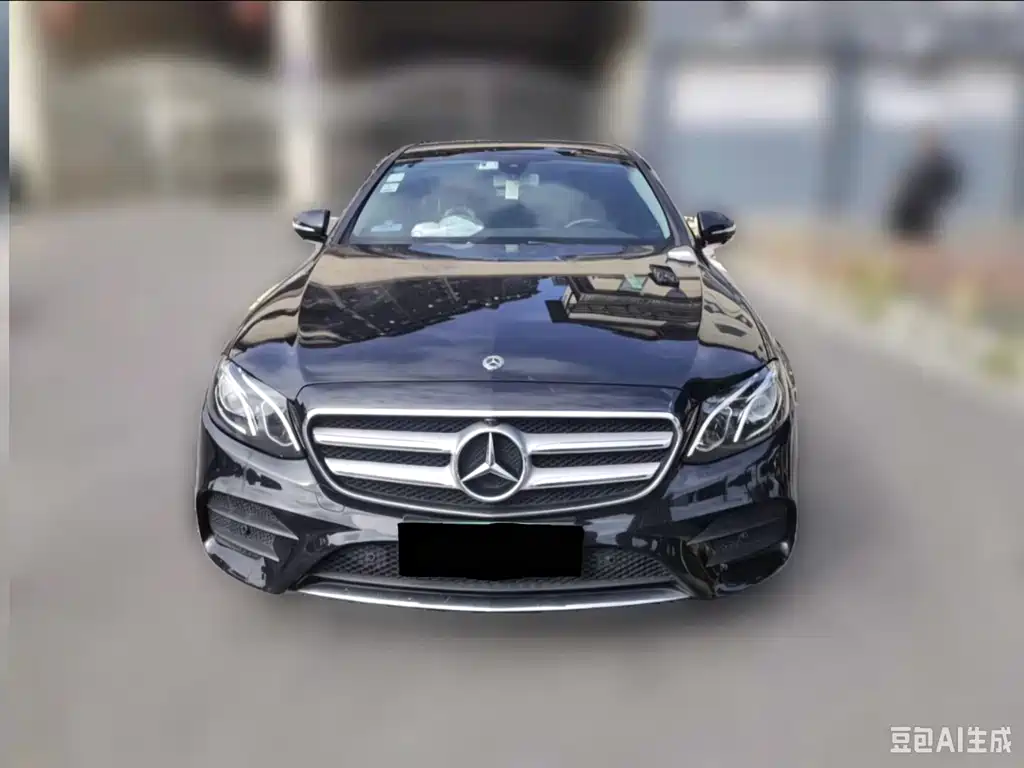 Mercedes-Benz E-Class — миниатюра 2