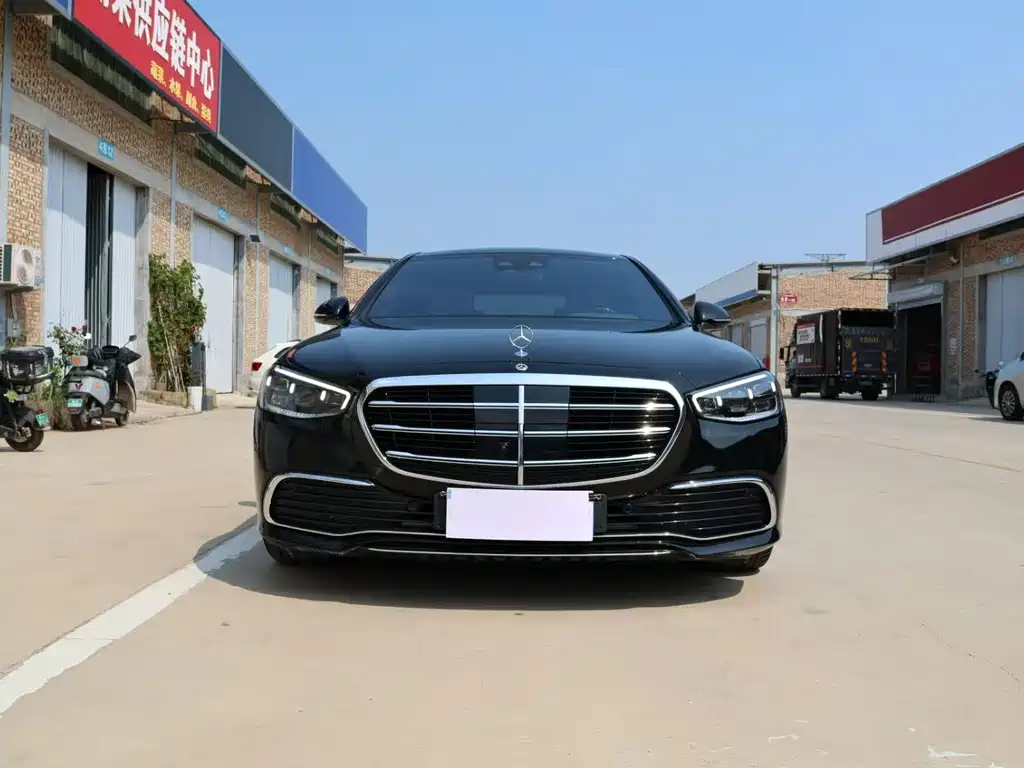Mercedes-Benz S-Class — миниатюра 2