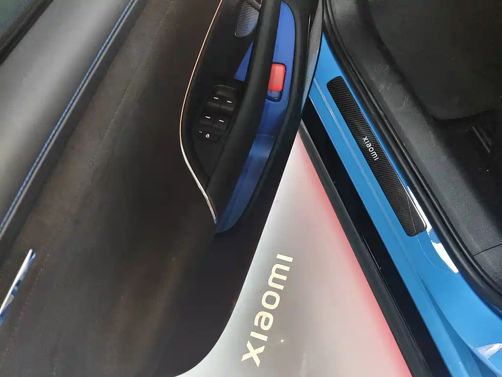Xiaomi SU7 — миниатюра 4